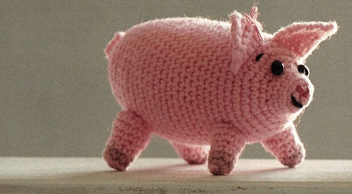 Gehäkeltes Schwein: Kreative Handarbeit und Dekoration