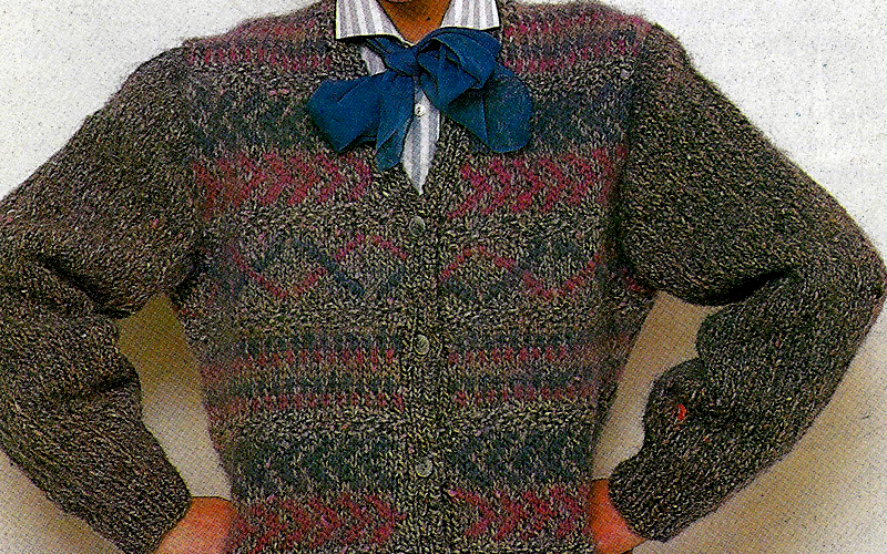 Gestrickte Damen Tweed Jacke mit farbigem Muster. Anleitung