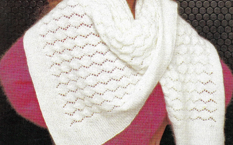 Gestrickter Schal im Ajourmuster – Einfache Strickanleitung