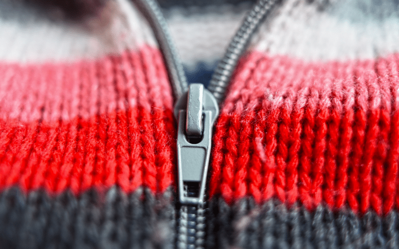 Sportliche Strickjacke mit Reißverschluss für Kinder 